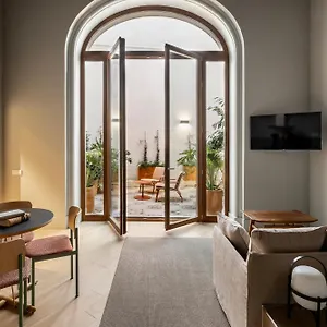 Mercer Residences Apartahotel
